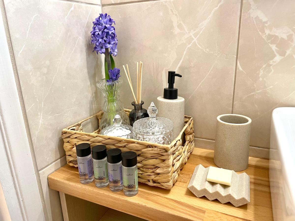 Kapa Central Apartment カラマタ エクステリア 写真
