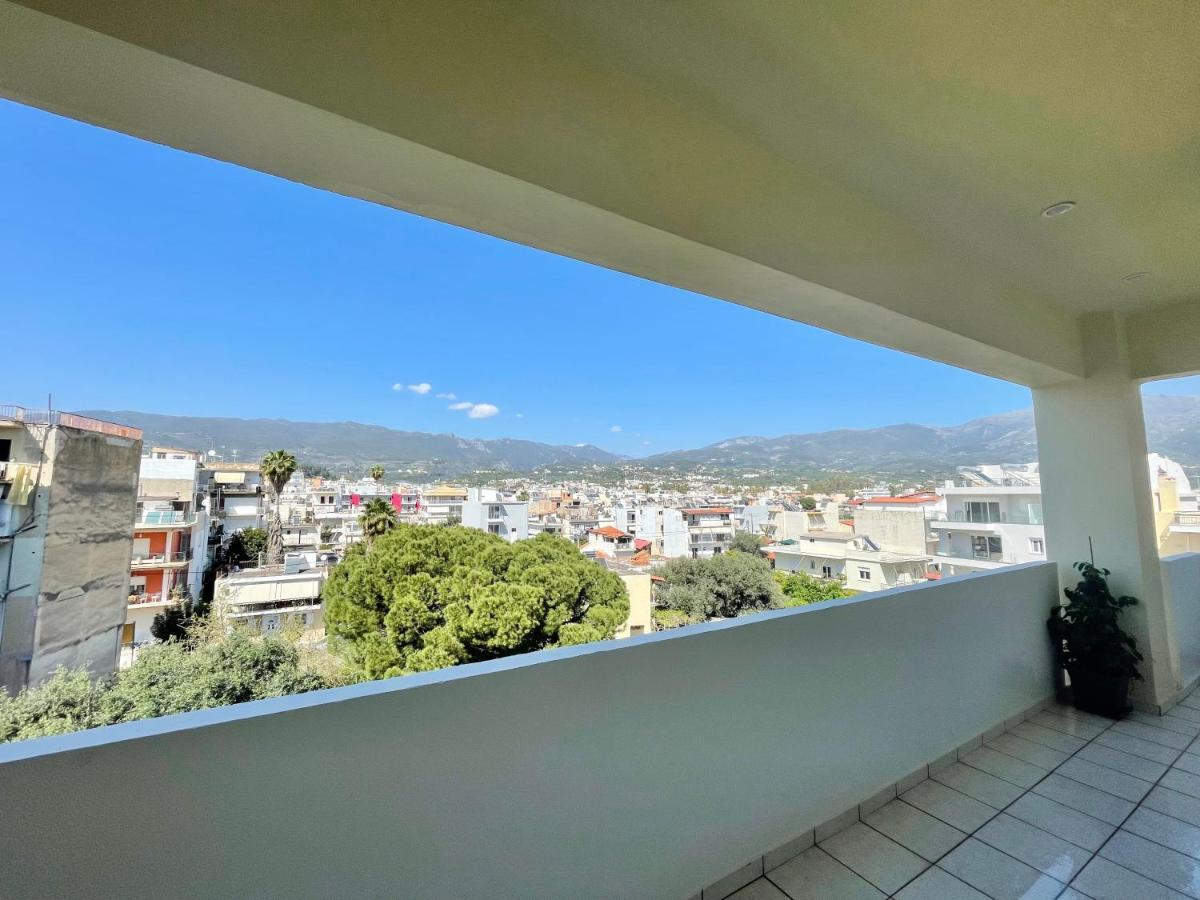 Kapa Central Apartment カラマタ エクステリア 写真